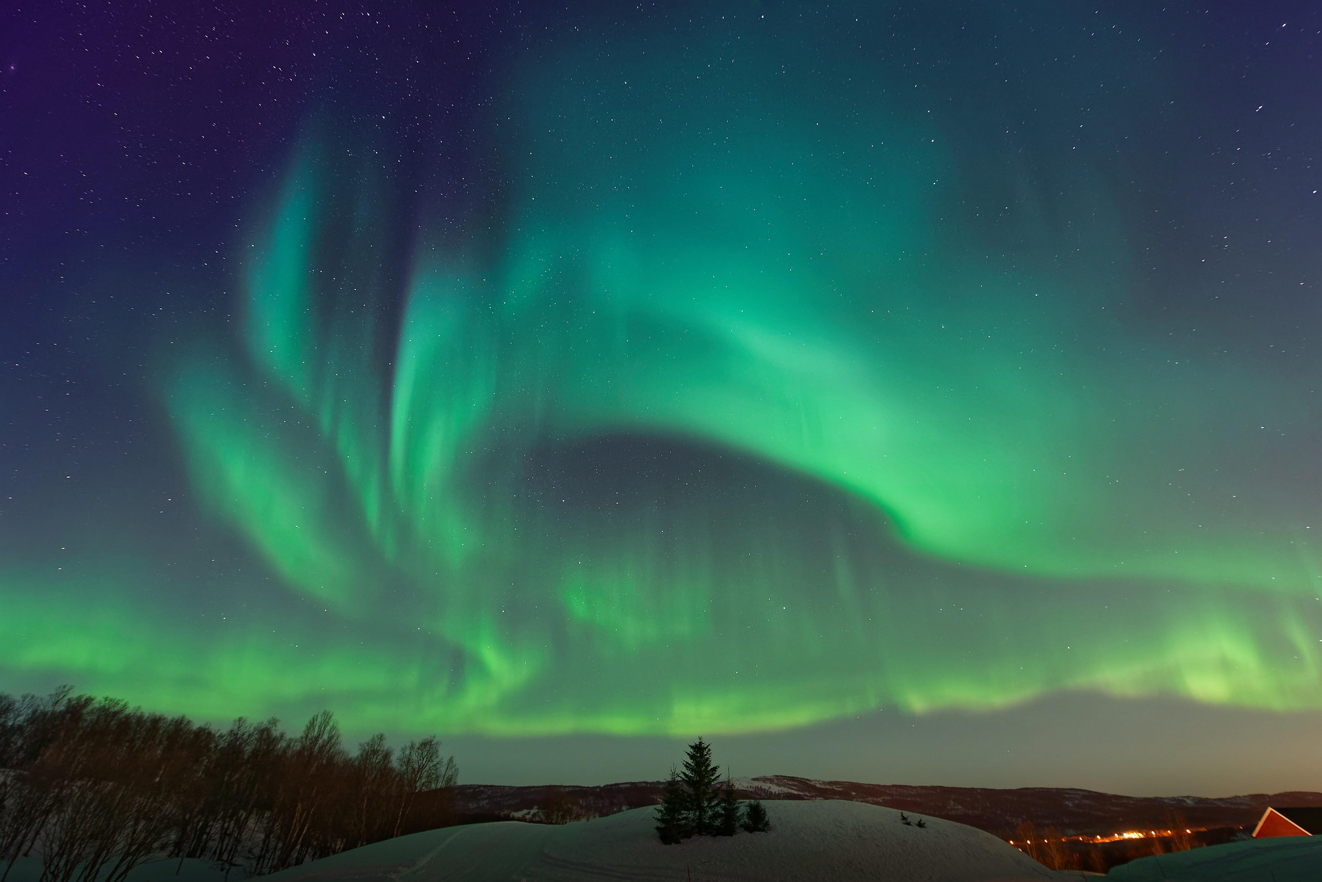 15D14N SINGAPORE London – Oslo (Fjords of Norway) SINGAPORE  (GentingDream)