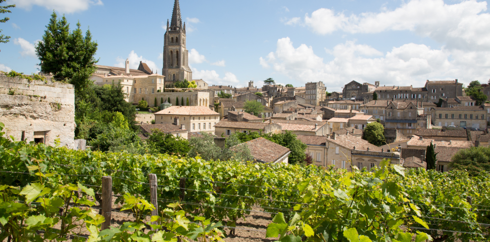 8D7N SINGAPORE Brilliant Bordeaux (Bordeaux – Bordeaux) SINGAPORE