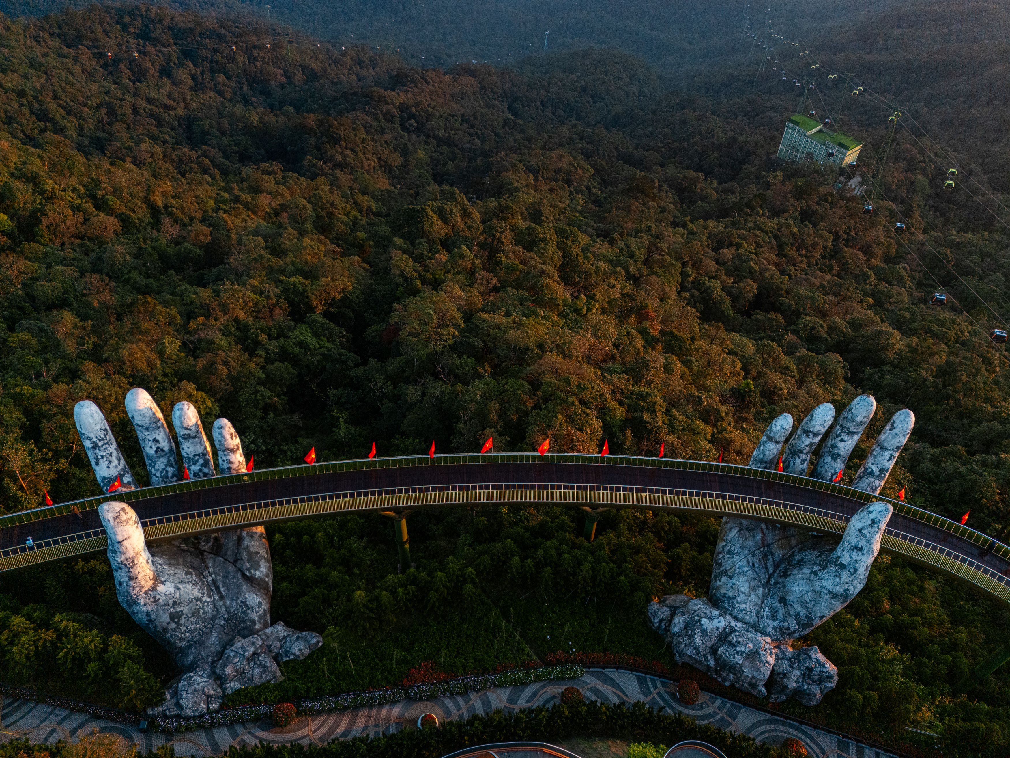 4D3N DA NANG / HOI AN / BA NA HILLS + 1 DAY FREE & EASY