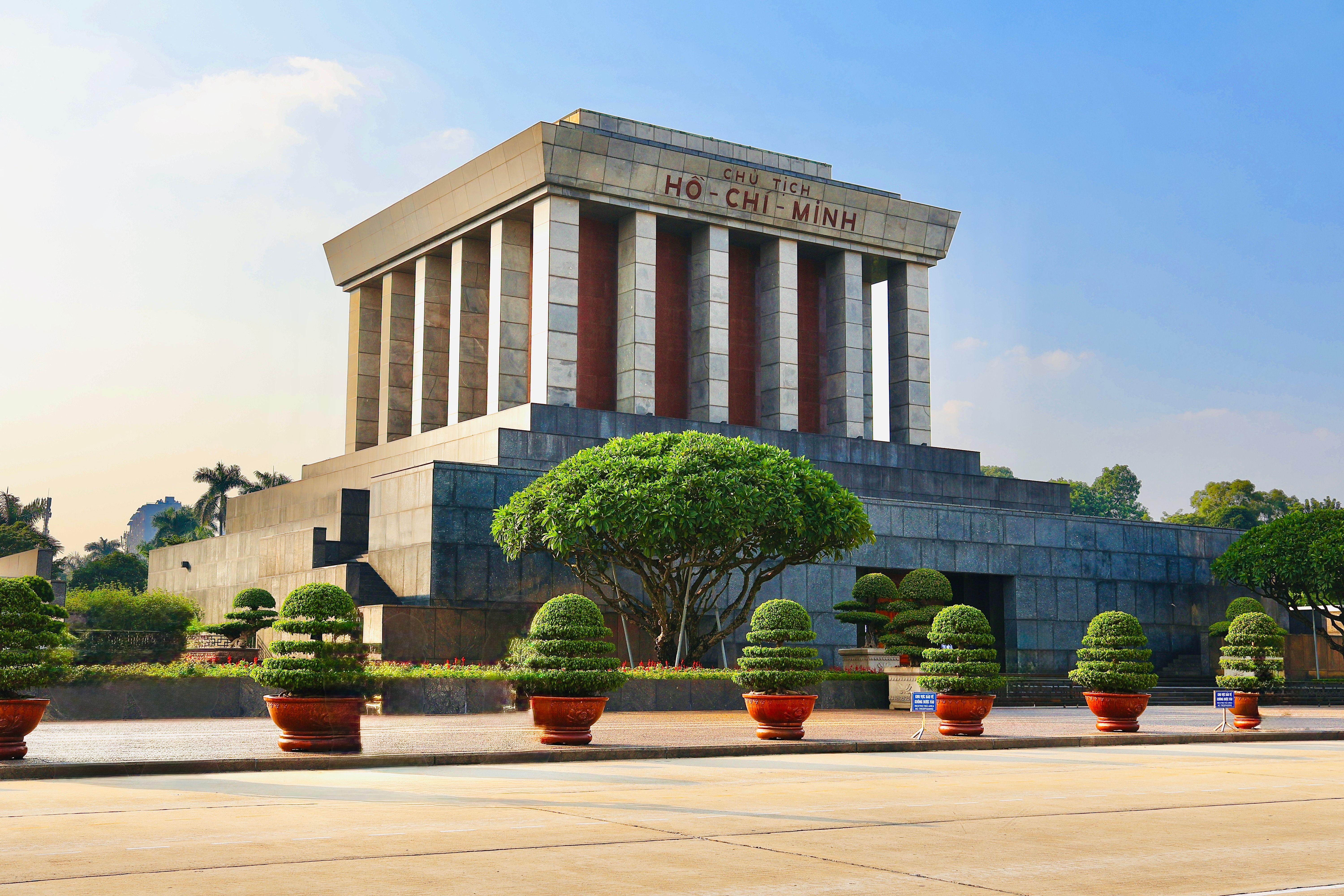 5D4N HO CHI MINH / CU CHI / VUNGTAU + 1 DAY FREE & EASY