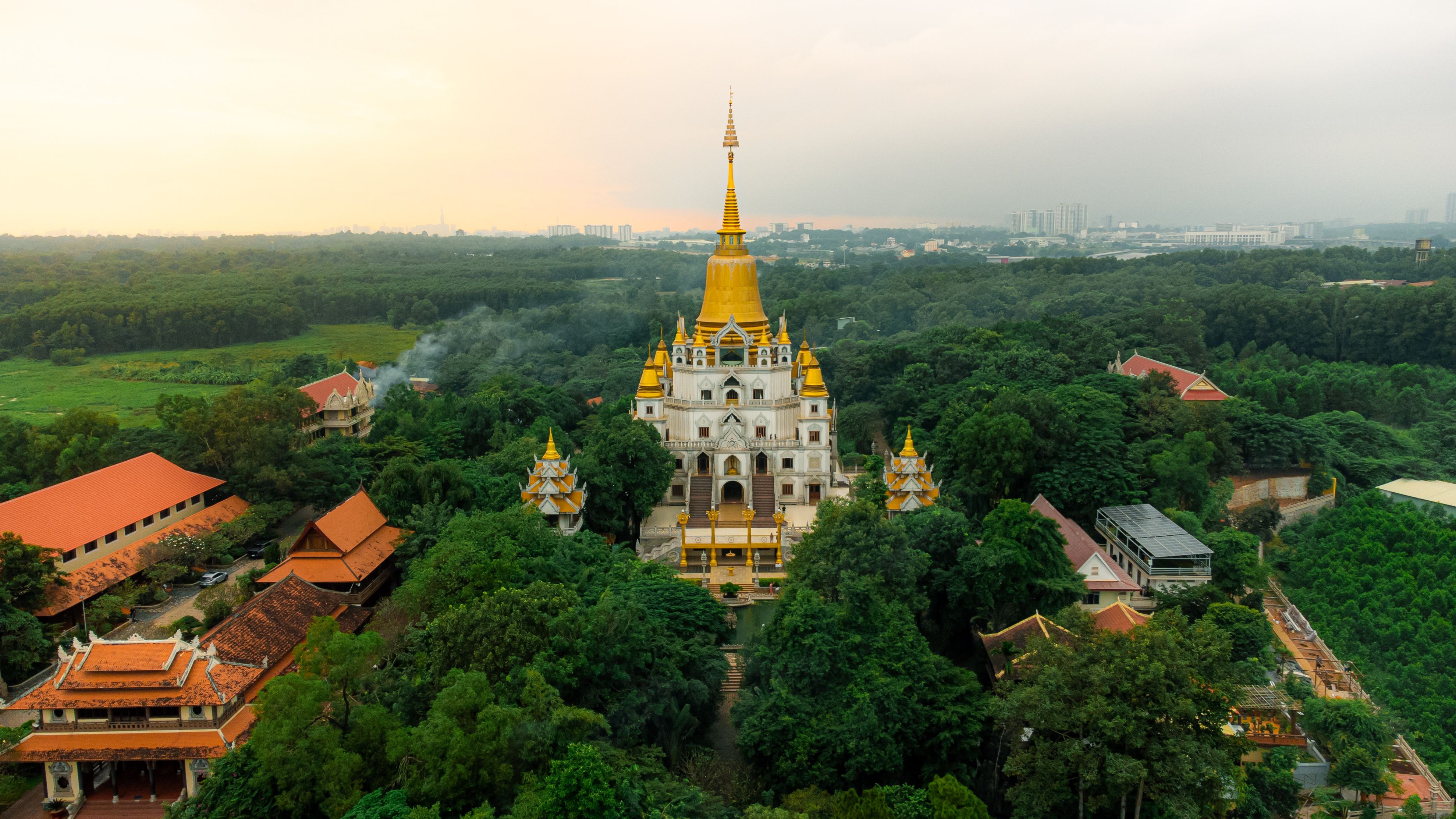 6D5N NHA TRANG/DALAT/MUI NE/HO CHI MINH TOUR