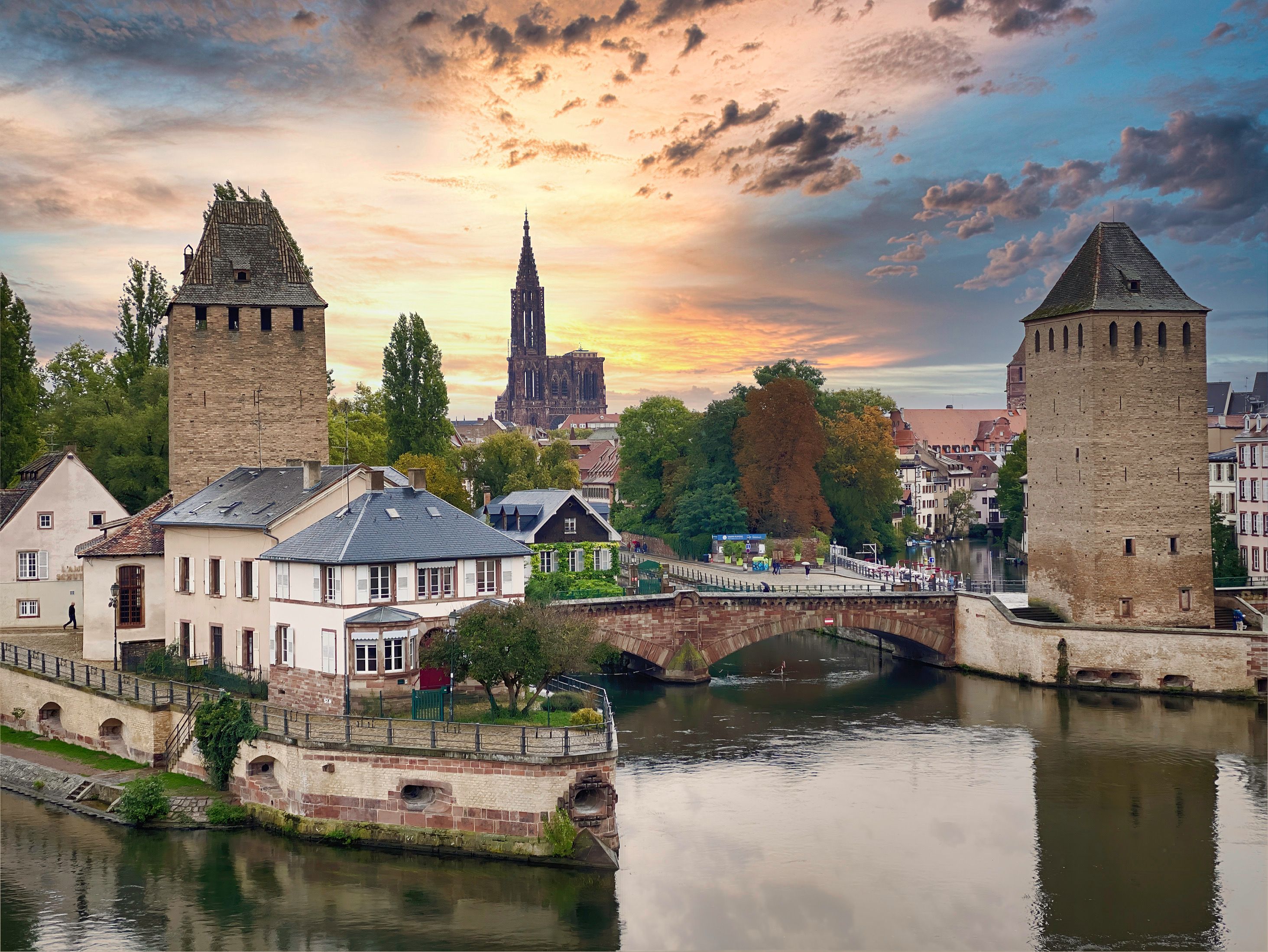 10D7N CENTRAL EUROPE (SWITZERLAND/GERMANY/NETHERLANDS/BELGIUM/FRANCE)