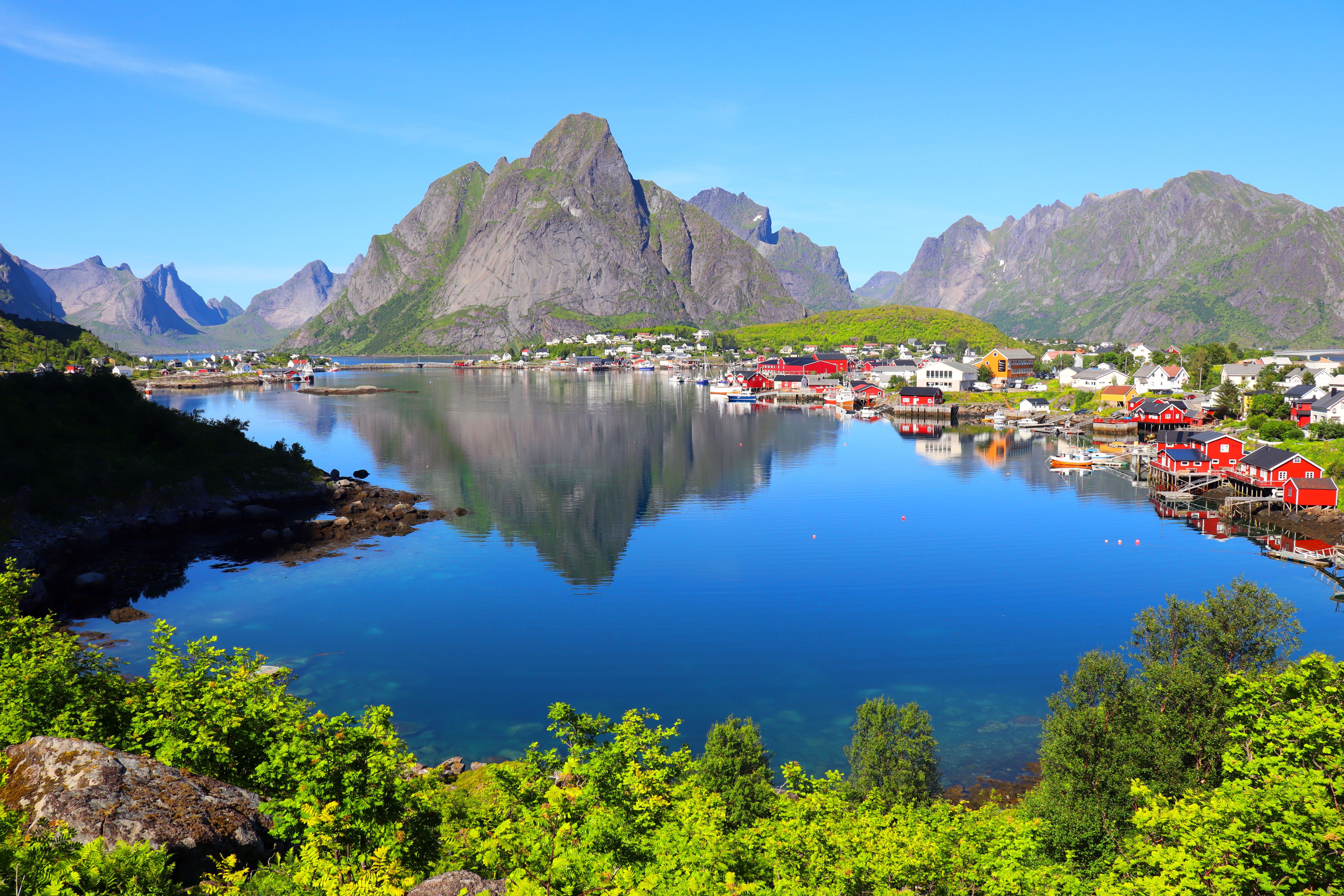 10D7N SPLENDOR MAGICAL FINLAND + NORWAY (ICE-BREAKER CRUISE + AURORA BOREALIS ADVENTURE)