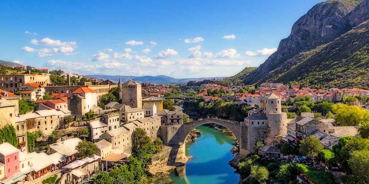 8D5N BALTIC REGION (HELSINKI, TALLINN, SIGULDA, RIGA, SIAULIAI, KAUNAS, VILNIUS, TRAKAI)