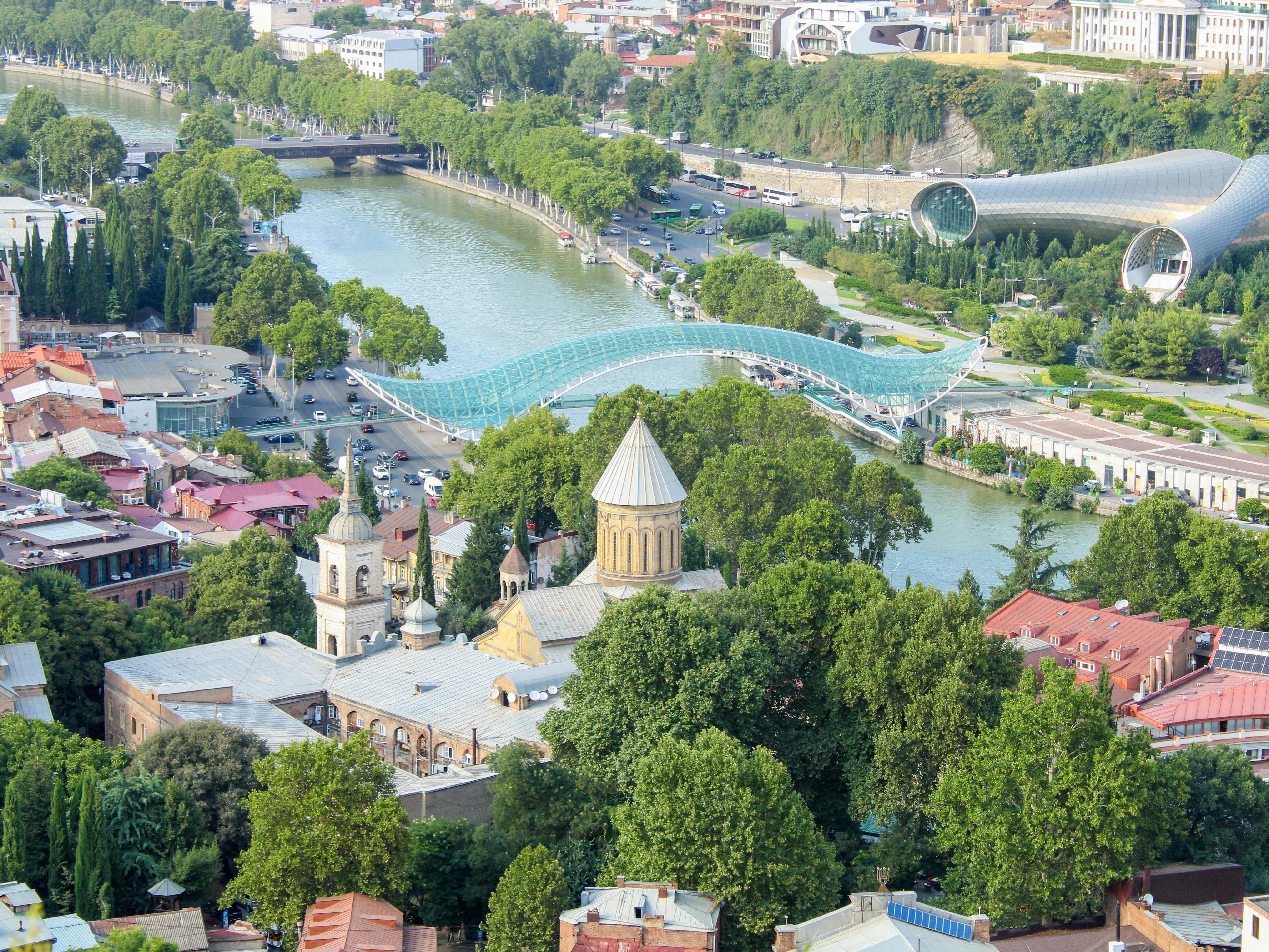8D5N GEORGIA Tour Package