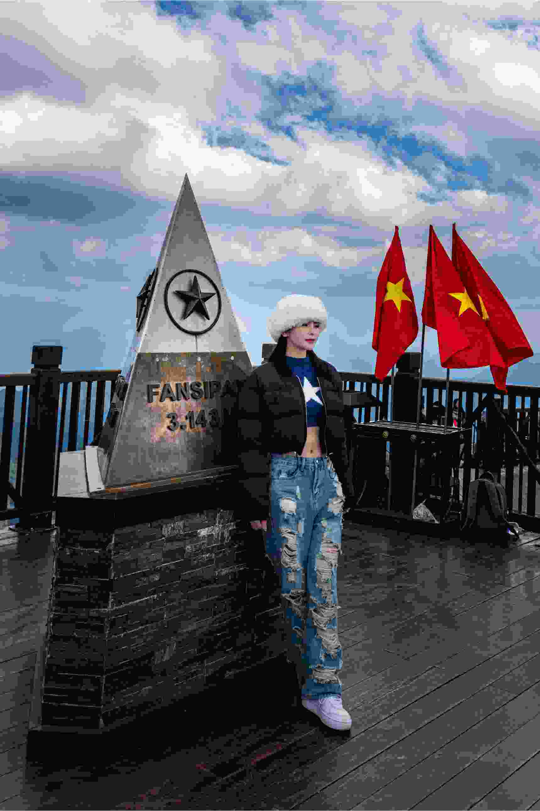 5D4N HO CHI MINH + BA DEN MOUNTAIN