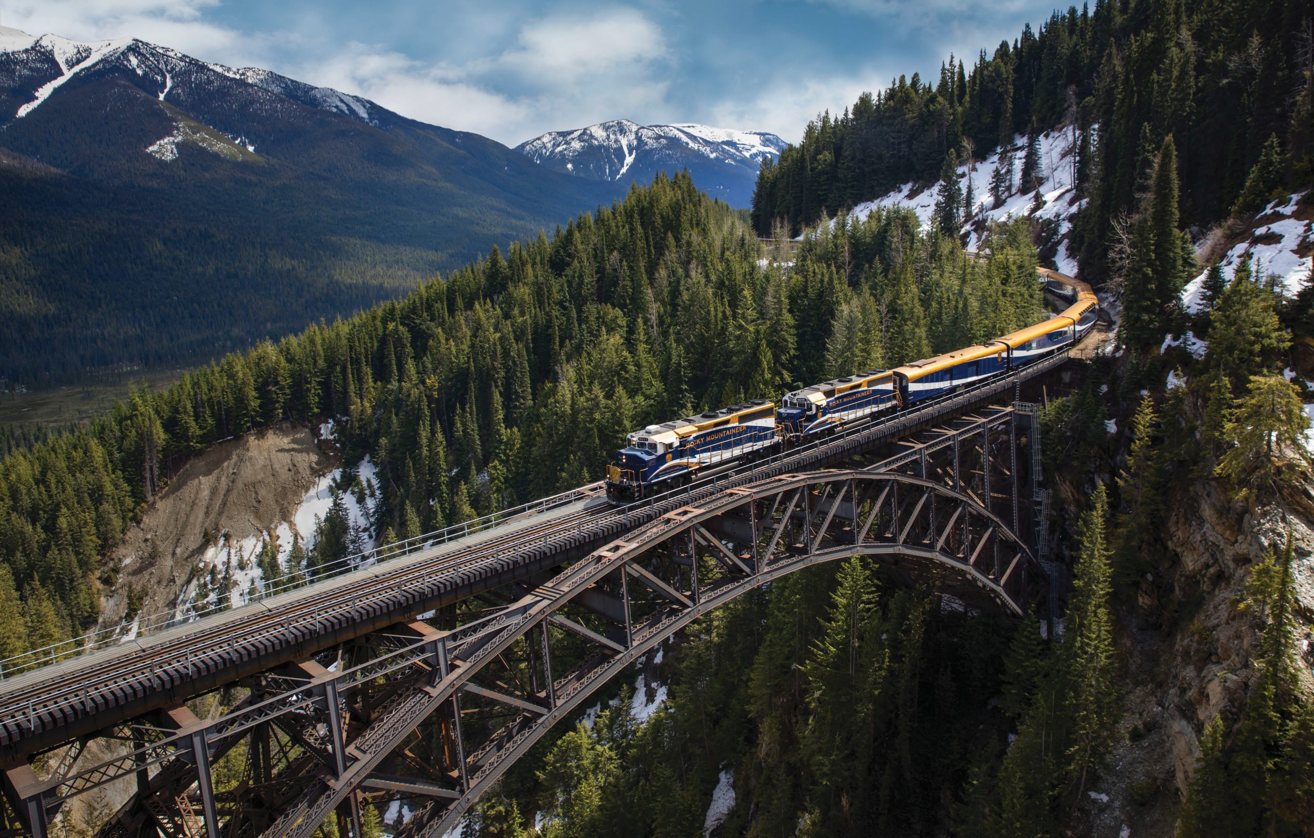 14D Regent Alaska cruise + Rocky Mountaineer Canadian Rockies (Calgary – Vancouver – Whittier (Anchorage) Tour Package