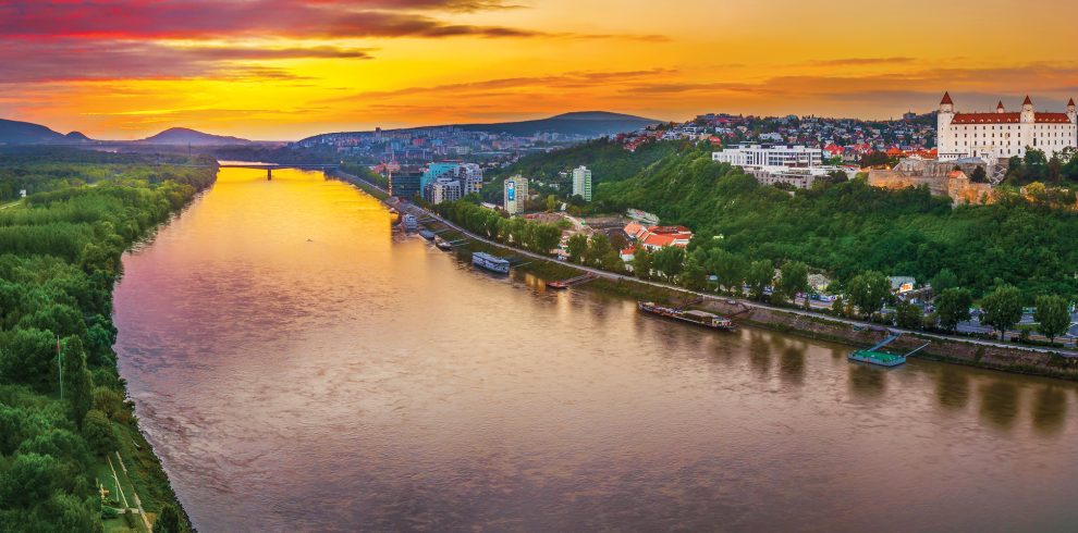 8D Danube Dreams