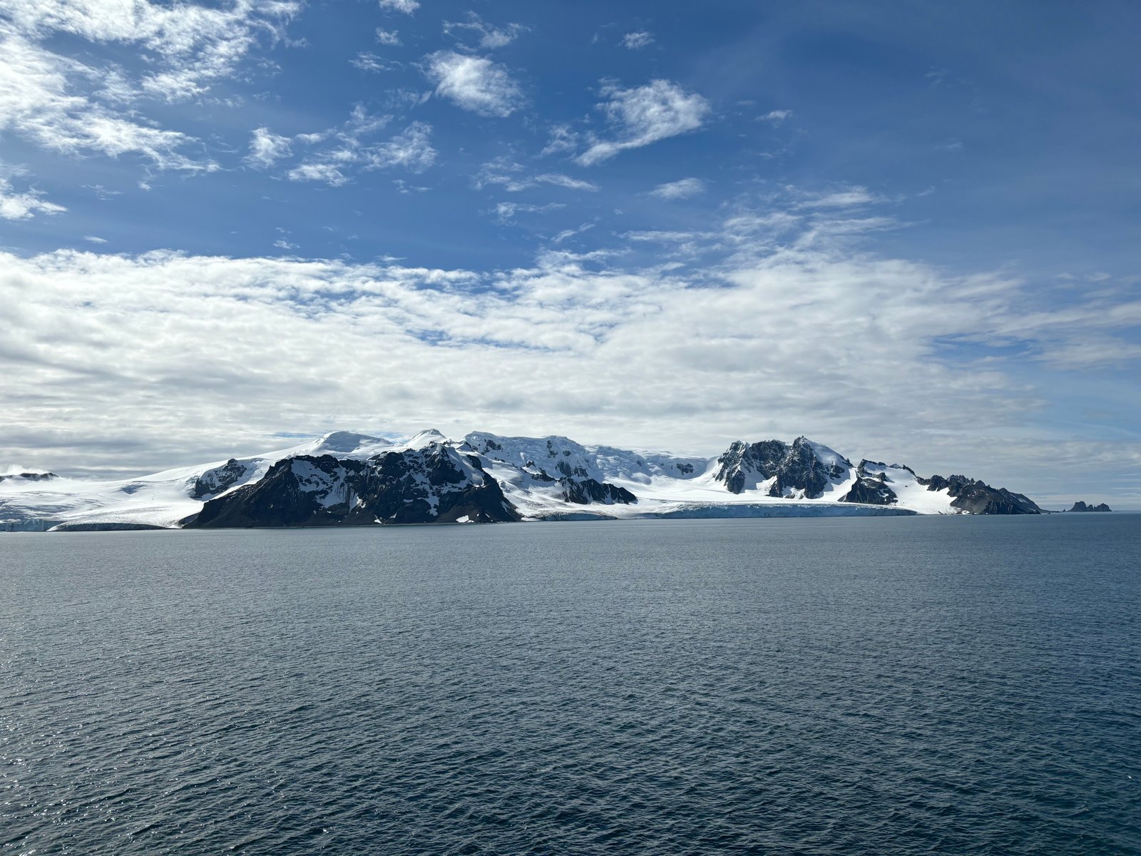 23D19N SOUTH POLE SERENITY: SOUTH AMERICA + ANTARCTICA