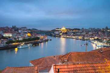 8D7N SINGAPORE Douro River Valley (Porto – Porto) SINGAPORE